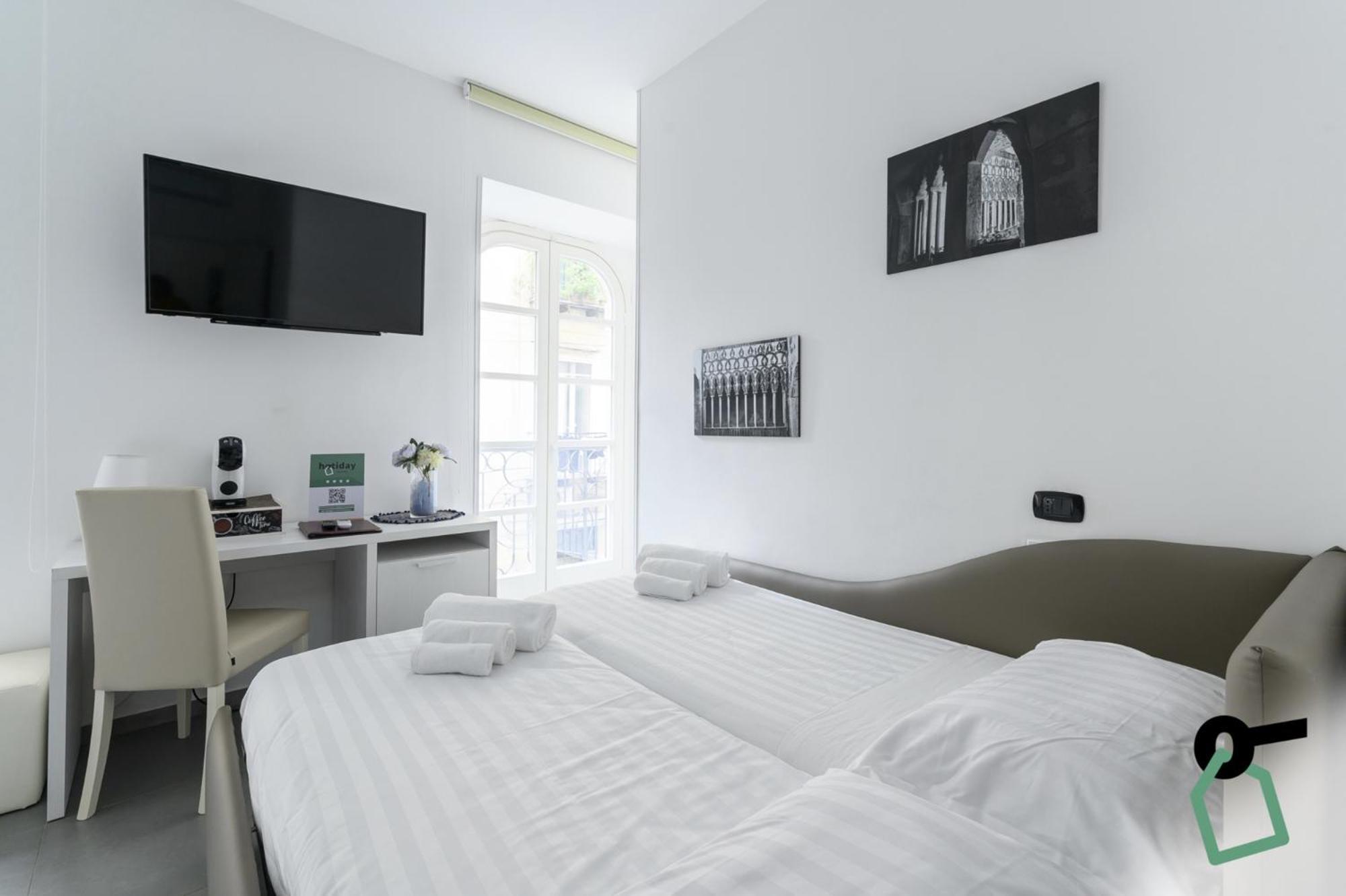 Hotiday Room Collection - Napoli Sant'Arcangelo Eksteriør bilde